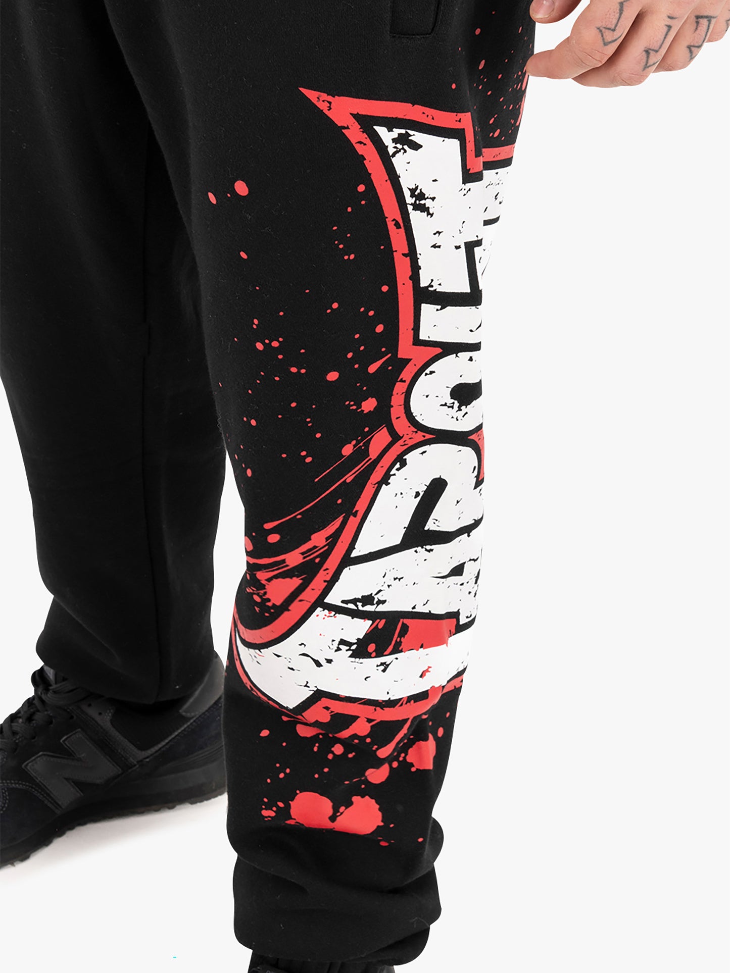 SPLASHING JOGGER