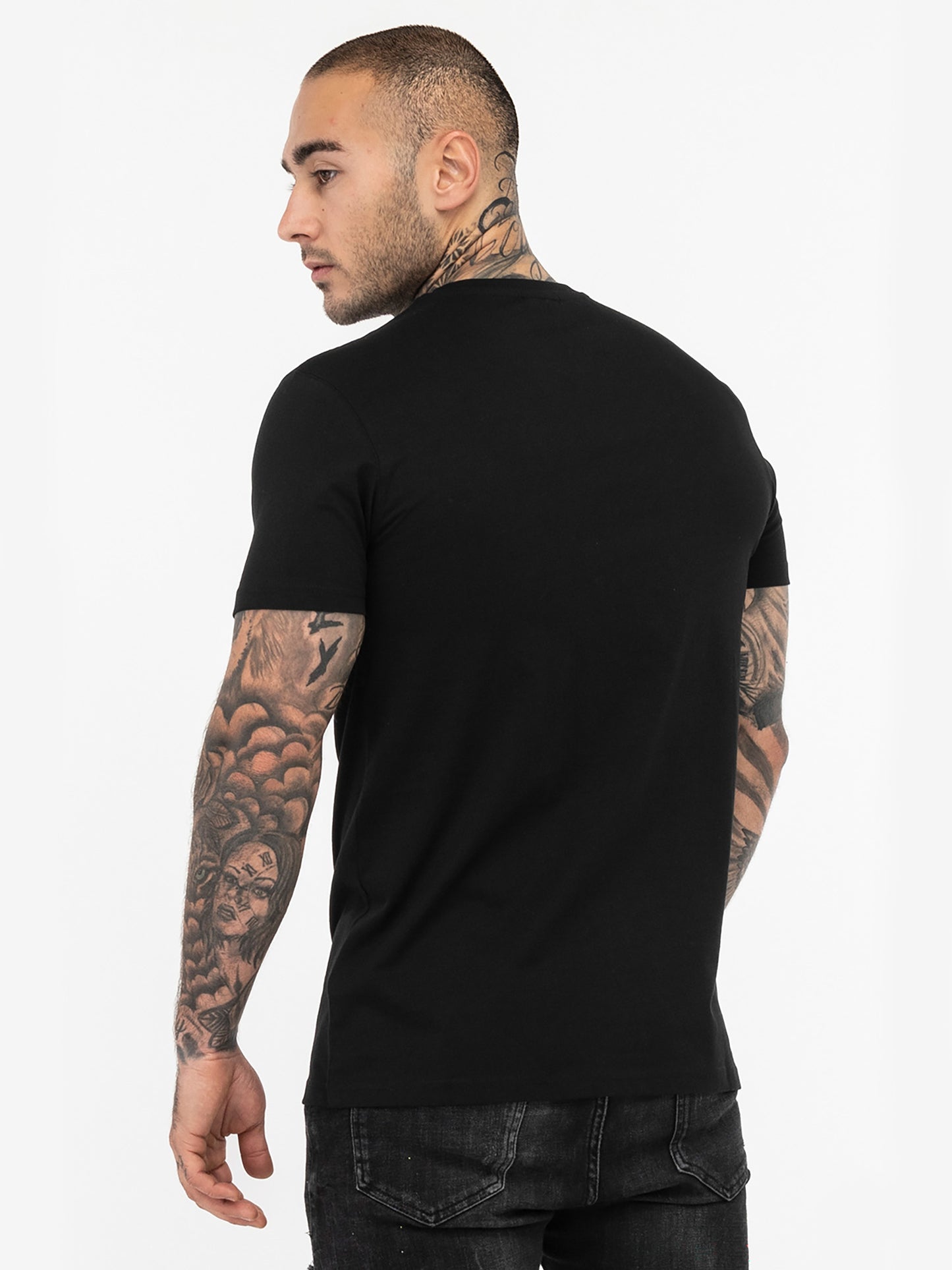 LOGO TEE